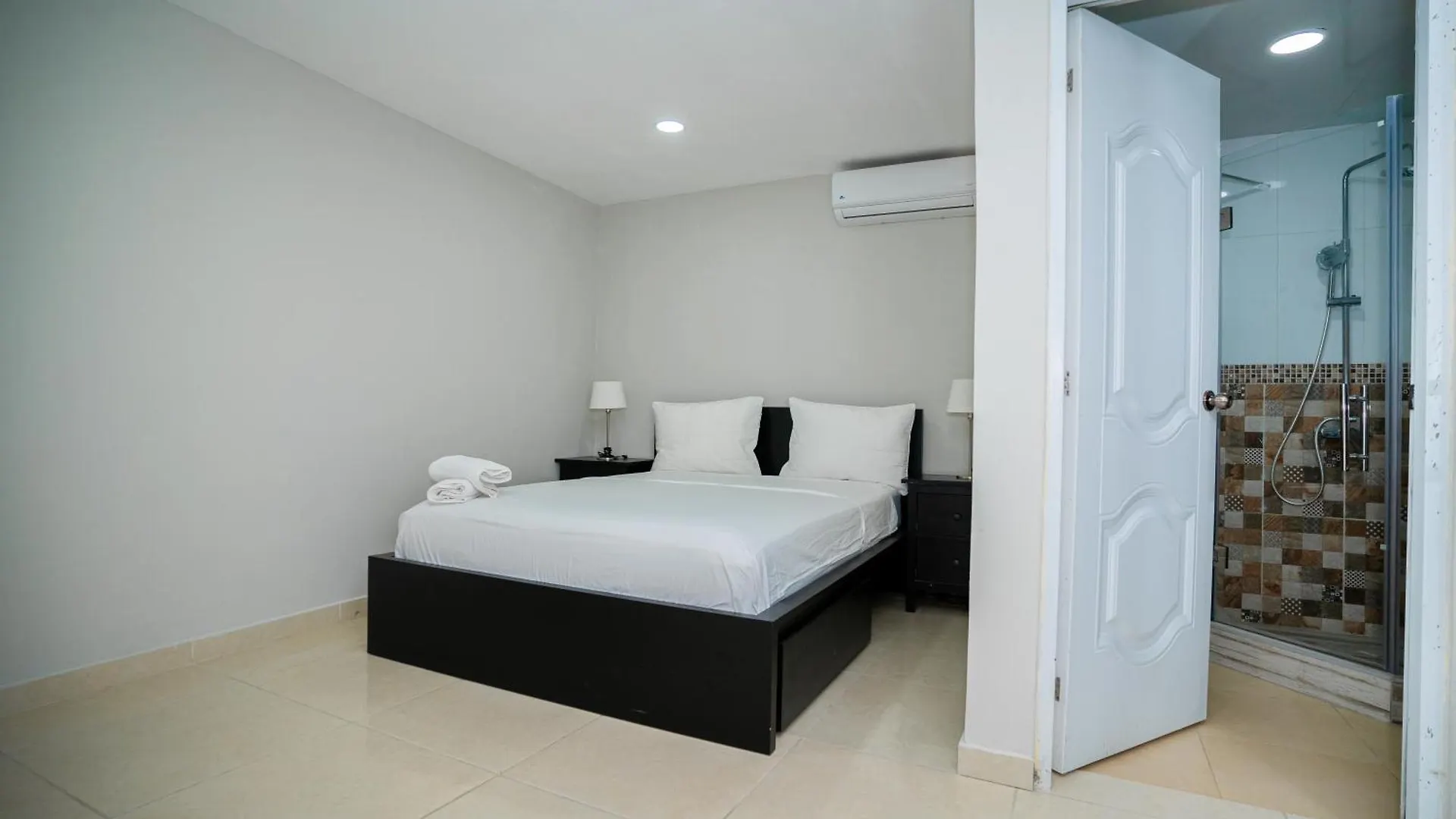 Aparthotel Apartamentos Roman Santo Domingo